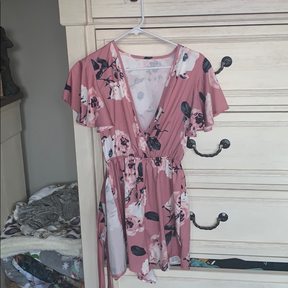 SHEIN Pink Flower Romper Medium